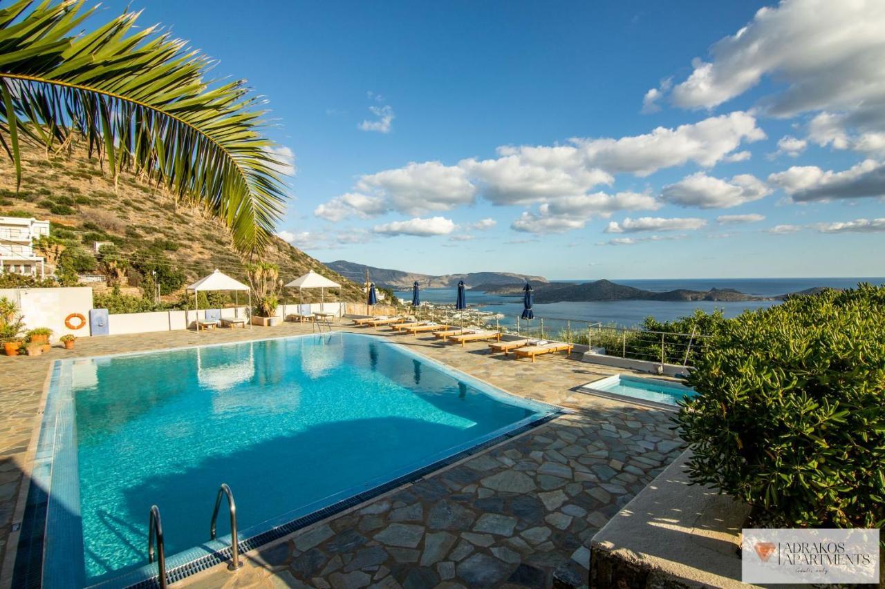 إيلوندا Adrakos Apartments (Adults Only) المظهر الخارجي الصورة