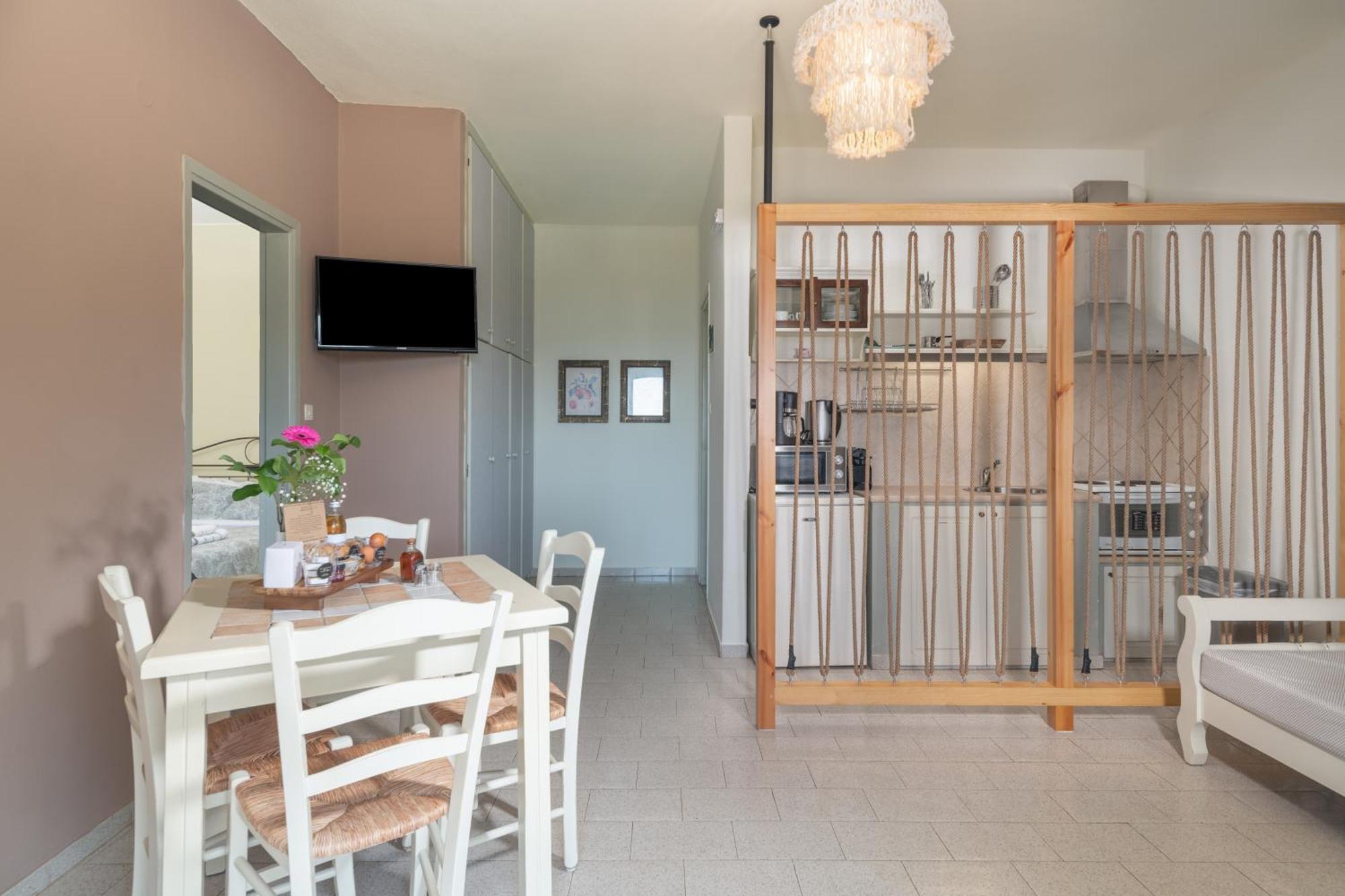 إيلوندا Adrakos Apartments (Adults Only) المظهر الخارجي الصورة